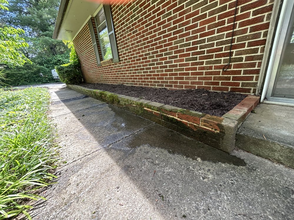 Slide of Maykel Solutions