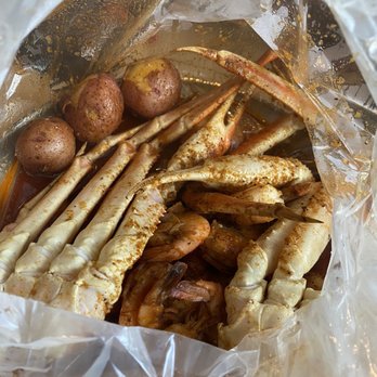 Crafty Crab - Snow crab 1lb - Seafood Near Me - Raleigh, North Carolina Crafty Crab - Snow crab 1lb - Seafood Near Me - Raleigh, North Carolina