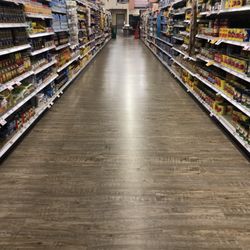 Big Y - Big Y Chicopee MA. Clean, well kept, and remodeled.