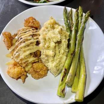 Crab Cab - Crab Cake Combo - Seafood Near Me - Alexandria, Virginia Crab Cab - Crab Cake Combo - Seafood Near Me - Alexandria, Virginia