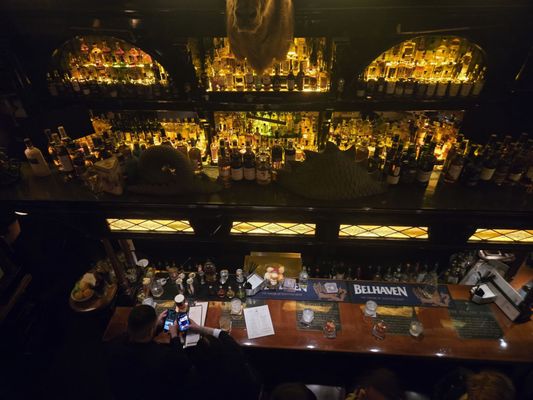 Macleod’s Scottish Pub by null