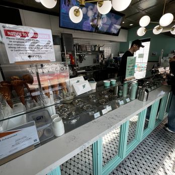 Paulo Gelato & Chocolate - Inside the shop - Gelato Near Me - Chicago, Illinois Paulo Gelato & Chocolate - Inside the shop - Gelato Near Me - Chicago, Illinois