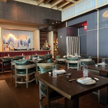 Azumi - Dining room - Sushi Bars Near Me - Houston, Texas Azumi - Dining room - Sushi Bars Near Me - Houston, Texas