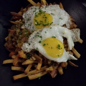 111 Bistro - Crawfish Poutine - New American Near Me - Medina, Ohio
