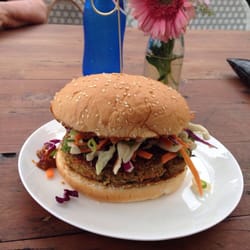 Little Fork - The angry hippie burger