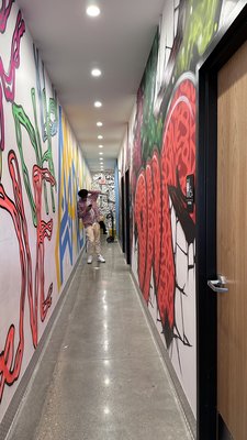 Dave's Hot Chicken by null