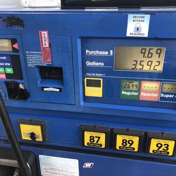 Mobil - Old, dirty and worn out pumps. - Gas Stations Near Me - Naples, Florida
