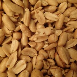 Laura's Candy & Nuts