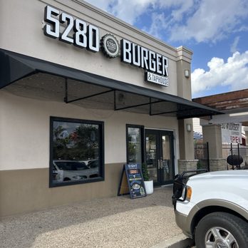 5280 Burger & Taphouse - Burgers Near Me - Austin, Texas 5280 Burger & Taphouse - Burgers Near Me - Austin, Texas