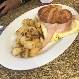 Breakfast sandwich