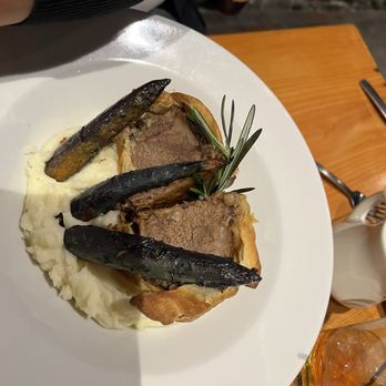 Cork & Cap Restaurant - Beef Tenderloin Wellington - New American Near Me - Lancaster, Pennsylvania