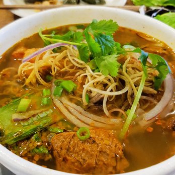 Do Chay - Bun Bo Hue - Vietnamese Near Me - Vancouver, British Columbia