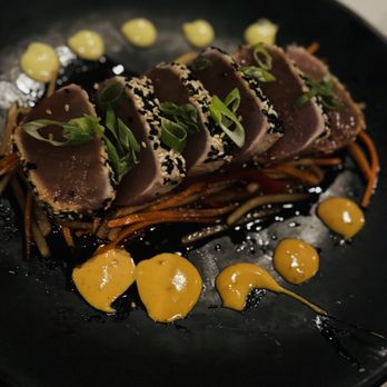 Del Frisco's Double Eagle Steakhouse - Sesame crusted Ahi Tuna - Steakhouses Near Me - Las Vegas, Nevada