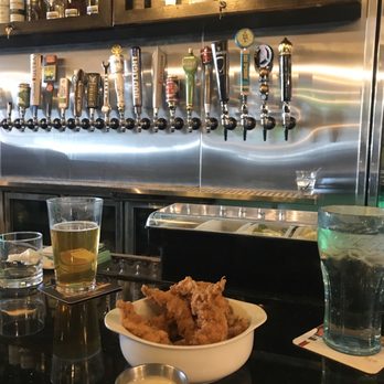 Limericks Tavern - New American Near Me - Upland, California