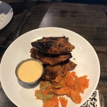 Liberty Tavern - Liberty Wings - American Near Me - Quincy, Massachusetts Liberty Tavern - Liberty Wings - American Near Me - Quincy, Massachusetts