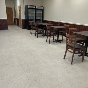 HawaU - Seating area (keep in mind they just opened & this place used to be a Deli) - Fast Food Near Me - Manassas, Virginia HawaU - Seating area (keep in mind they just opened & this place used to be a Deli) - Fast Food Near Me - Manassas, Virginia