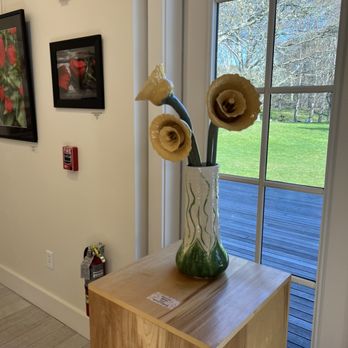 Featherstone Center For the Arts - Ceramic Daffodils - Art Classes Near Me - Oak Bluffs, Massachusetts
