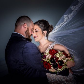 French Romance Photography - Amber & Josh Freeland - Wedgewood San Clemente - Event Photography Near Me French Romance Photography - Amber & Josh Freeland - Wedgewood San Clemente - Event Photography Near Me