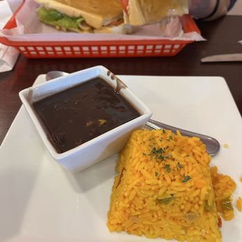 Van Van Cuban Cafe - Side order of rice and black beans - Cuban Near Me - Naples, Florida