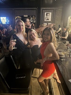 Bond Cocktail Lounge by null