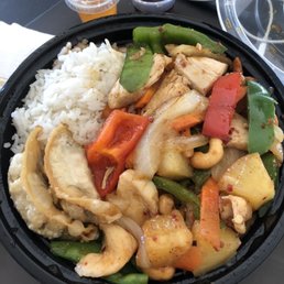 Cashew chicken lunch special Cashew chicken lunch special