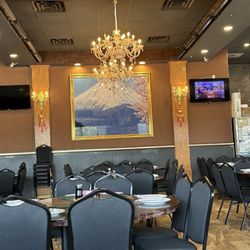 Hong Kong Bistro - Sitting area