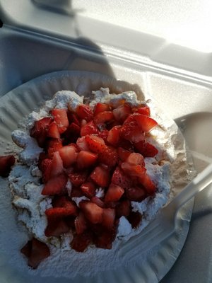 Fun-Diggity Funnel-Cakes by null