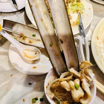 銖記海鮮飯店 - Huge Razor Clams, look at all the meat!! - Cantonese Near Me - Hong Kong, HK 銖記海鮮飯店 - Huge Razor Clams, look at all the meat!! - Cantonese Near Me - Hong Kong, HK
