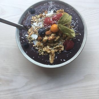 The Great Berry - Breakfast & Brunch Near Me - Cologne, NW