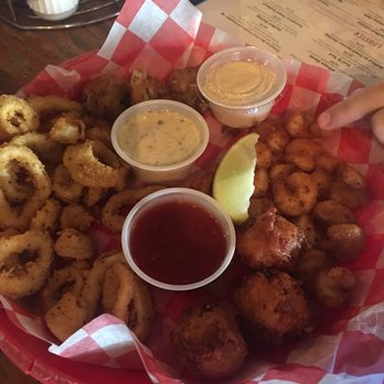 Half Shell Raw Bar - Conch, shrimp, calamari - Seafood Near Me - Key West, Florida Half Shell Raw Bar - Conch, shrimp, calamari - Seafood Near Me - Key West, Florida