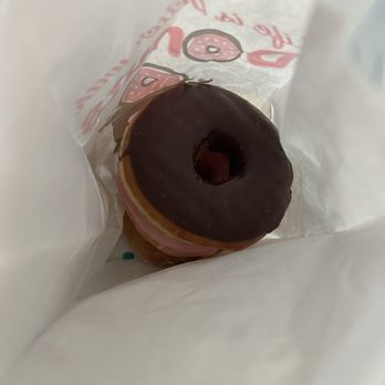 The Queen's Coffee & Donut Bakery - Donuts Near Me - Buford, Georgia The Queen's Coffee & Donut Bakery - Donuts Near Me - Buford, Georgia