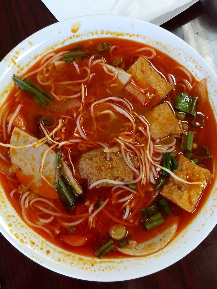 AI HUES BAKERY & DELI 174 Photos & 110 Reviews 432 University Ave W