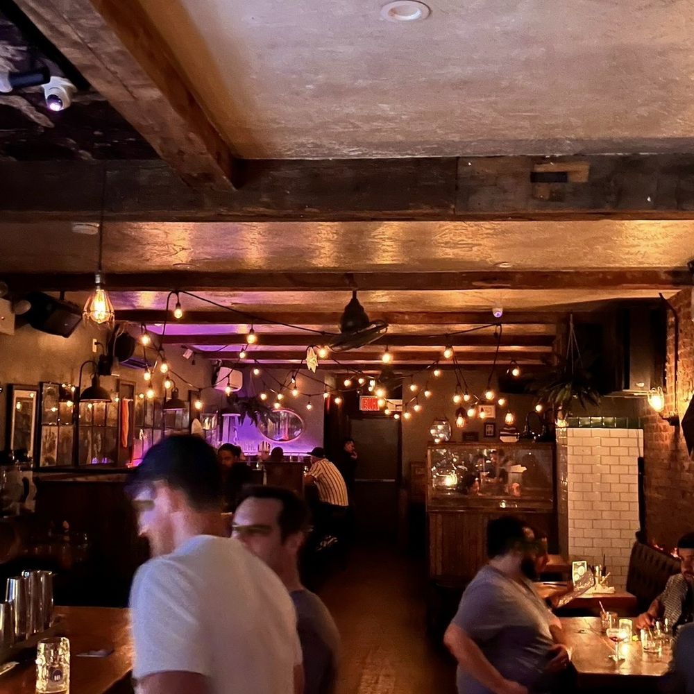 Tavern On 10th  in Queens, NY