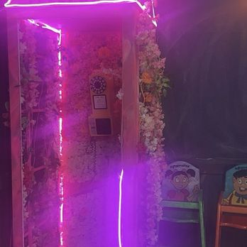 La Fortaleza - Decor - Mexican Near Me - Clifton, New Jersey