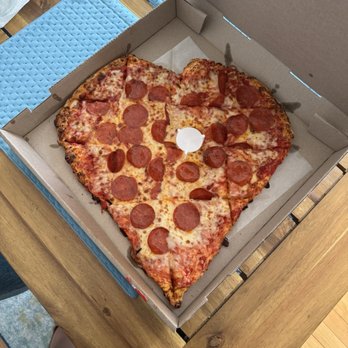 Rialto Pizza - Pizza Near Me - Pittsburgh, Pennsylvania Rialto Pizza - Pizza Near Me - Pittsburgh, Pennsylvania