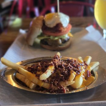 Boss Tapas Burger & Brew - Fries with bacon bits, and Boss burger with fried egg and bacon - Burgers Near Me - Hialeah, Florida
