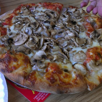 Barro's Pizza - mini pizza w/ mushrooms.... amazing crust! - Pizza Near Me - Walnut, California Barro's Pizza - mini pizza w/ mushrooms.... amazing crust! - Pizza Near Me - Walnut, California