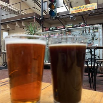 Mount Shasta Brewing - Mountain High IPA - Brewpubs Near Me - Weed, California