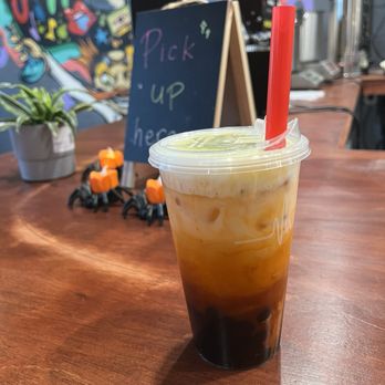 Dr Tea - Thai Tea Latte - Bubble Tea Near Me - Pittsburgh, Pennsylvania