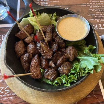 Cunningham's on the Lake - Steak bites - Sports Bars Near Me - Kearney, Nebraska Cunningham's on the Lake - Steak bites - Sports Bars Near Me - Kearney, Nebraska