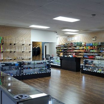 The Proper Pipe - Inside Store 2 - Head Shops Near Me - Orlando, Florida The Proper Pipe - Inside Store 2 - Head Shops Near Me - Orlando, Florida
