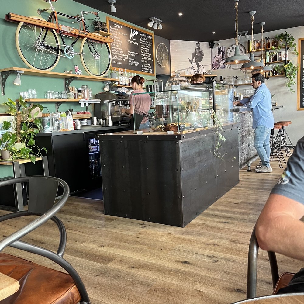 Velo Cafe - Inside area - Cafes Near Me - Interlaken, BE Velo Cafe - Inside area - Cafes Near Me - Interlaken, BE