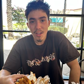 Habibi's Hot Chicken - My buddy crying - Chicken Shop Near Me - Chino, California Habibi's Hot Chicken - My buddy crying - Chicken Shop Near Me - Chino, California