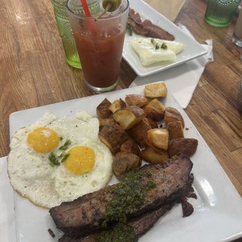 Heirloom Kitchen - Great brisket and bloody Mary - Burgers Near Me - Stockton, California Heirloom Kitchen - Great brisket and bloody Mary - Burgers Near Me - Stockton, California