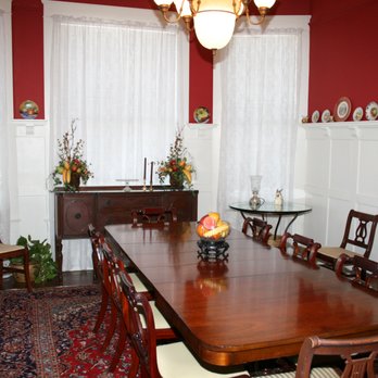 1. Century House Bed & Breakfast