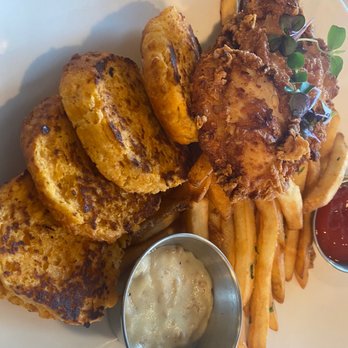 All Set Restaurant & Bar - Chicken and biscuits - New American Near Me - Silver Spring, Maryland