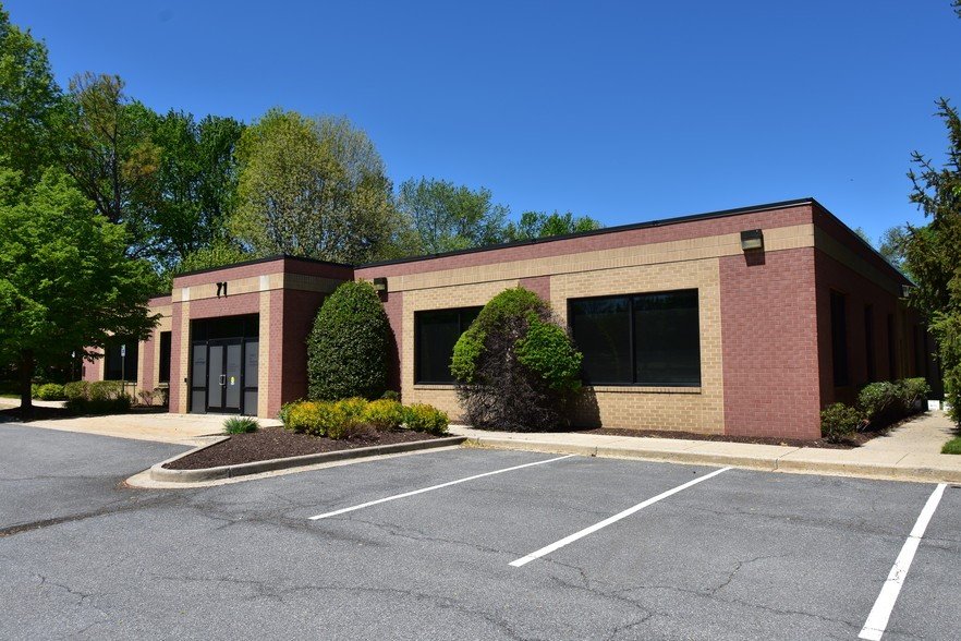 ARTHRITIS AND RHEUMATISM ASSOCIATES Updated July 2024 161 Thomas