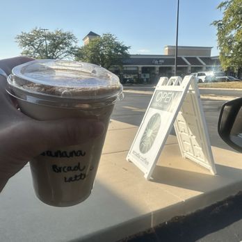 Arcadia Coffee - Banana bread latte - Coffee & Tea Near Me - Downers Grove, Illinois