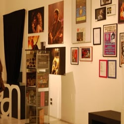 PAN - Palazzo delle Arti Napoli - La mostra del Rock 2011