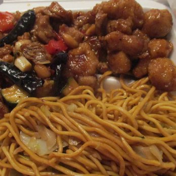 Panda Express - decent portion but dry undercooked noodles - Chinese Near Me - Lakeland, Florida